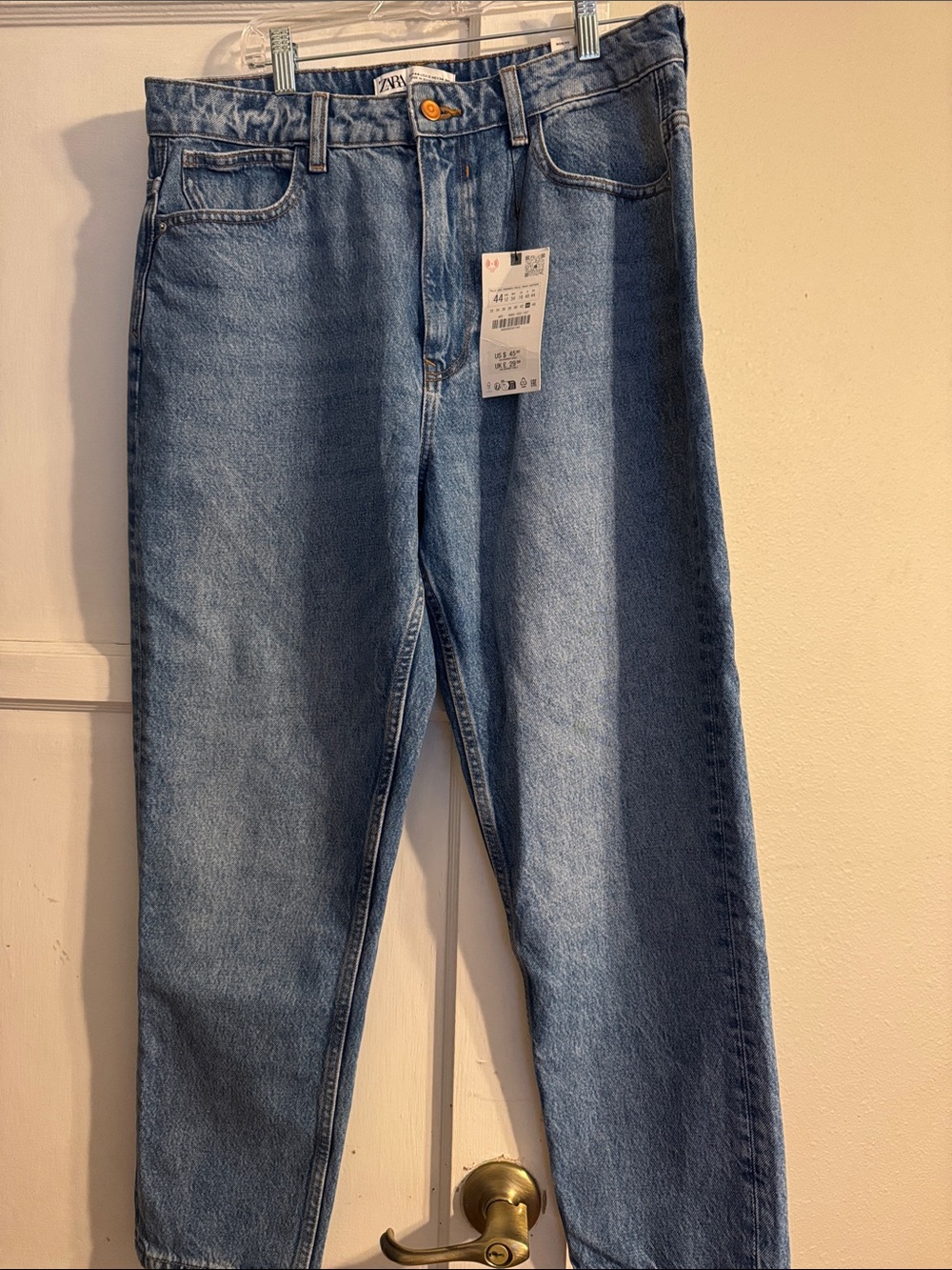 ZARA women’s Medium Blue Straight Jeans